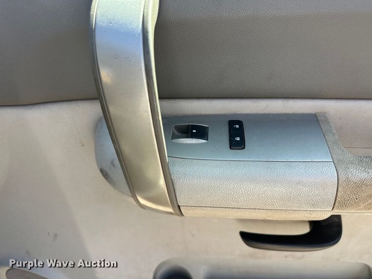 image for item EJ8942 2008 Chevrolet  Silverado 1500 Ext. Cab pickup truck