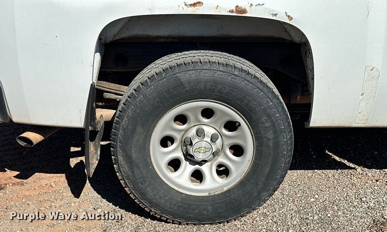 image for item EJ8942 2008 Chevrolet  Silverado 1500 Ext. Cab pickup truck