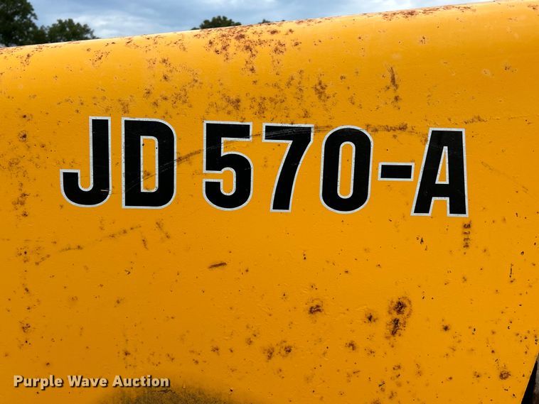 image for item EK3013 1973 John Deere 570A rigid frame motor grader