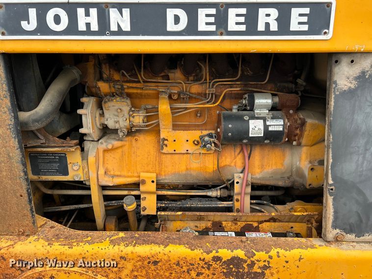 image for item EK3013 1973 John Deere 570A rigid frame motor grader