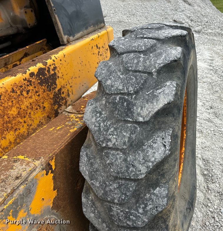 image for item EK3013 1973 John Deere 570A rigid frame motor grader