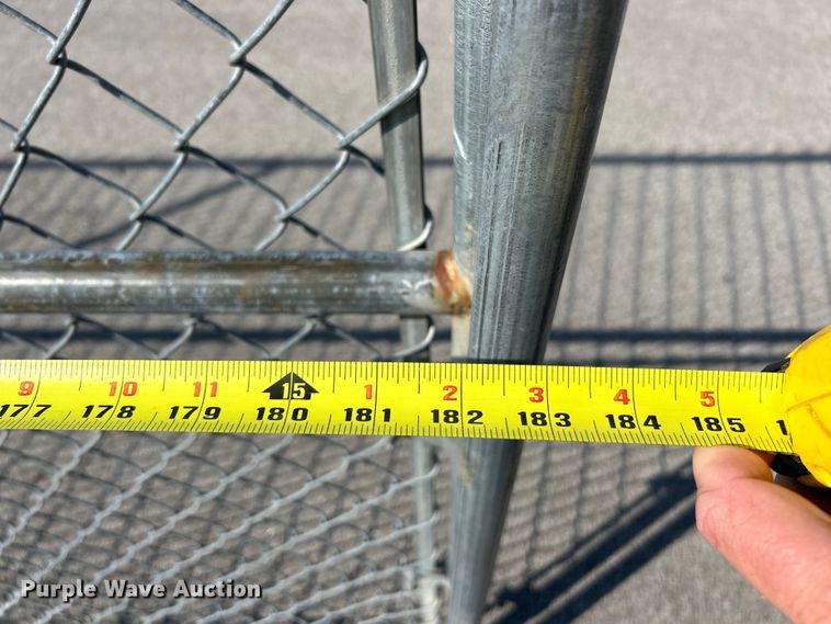 image for item EK3077 Dog kennel