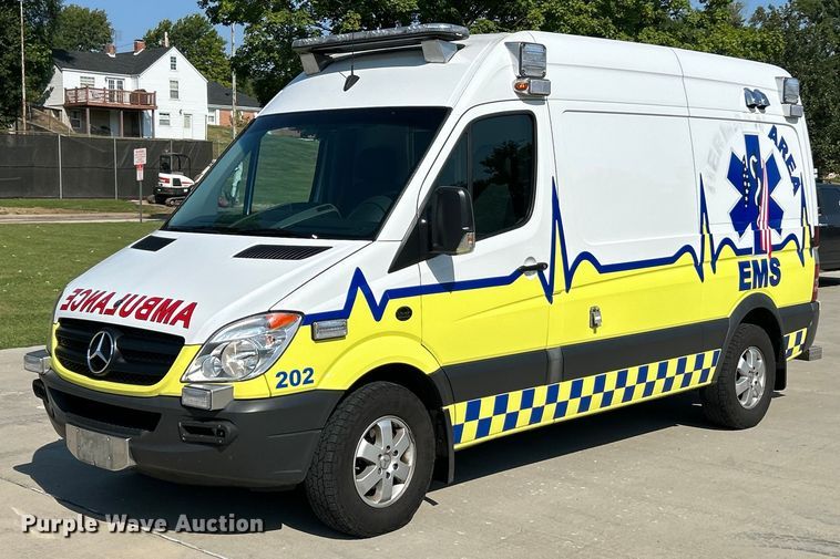 image for item EK3242 2012 Mercedes Benz  Sprinter 2500 ambulance