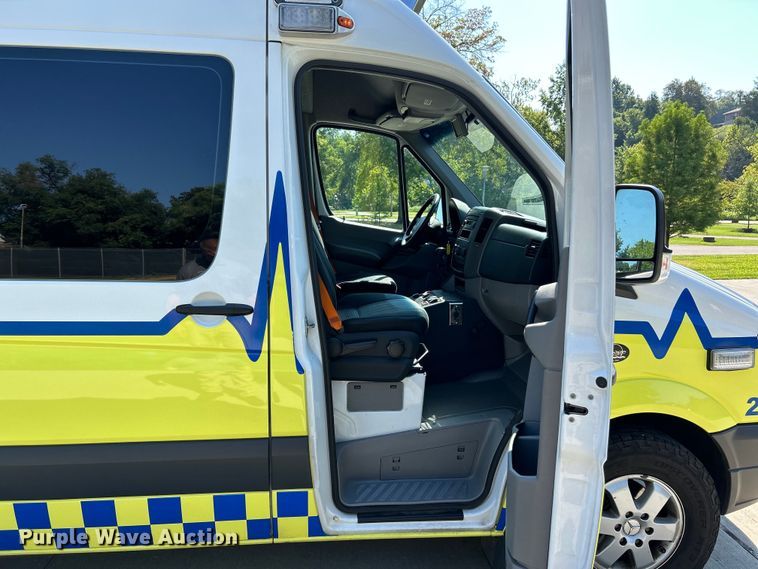 image for item EK3242 2012 Mercedes Benz  Sprinter 2500 ambulance