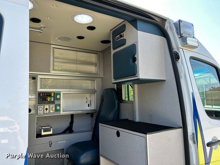 image for item EK3242 2012 Mercedes Benz  Sprinter 2500 ambulance