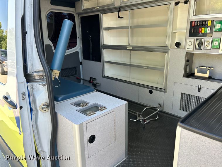 image for item EK3242 2012 Mercedes Benz  Sprinter 2500 ambulance