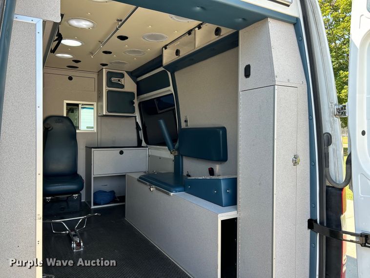 image for item EK3242 2012 Mercedes Benz  Sprinter 2500 ambulance