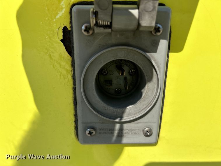 image for item EK3242 2012 Mercedes Benz  Sprinter 2500 ambulance