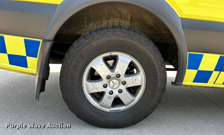 image for item EK3242 2012 Mercedes Benz  Sprinter 2500 ambulance