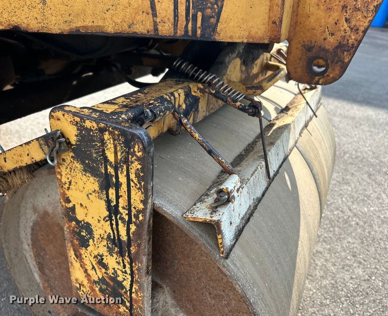 image for item EK3244 Mauldin 4000WS double drum roller