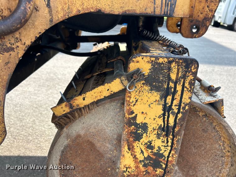 image for item EK3244 Mauldin 4000WS double drum roller