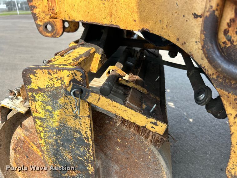 image for item EK3244 Mauldin 4000WS double drum roller