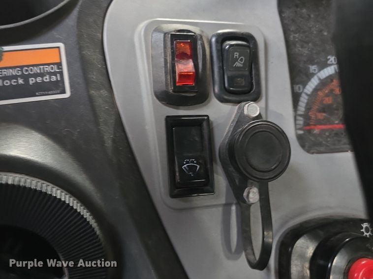 image for item EK6367 2009 Kubota RTV1100 utility vehicle