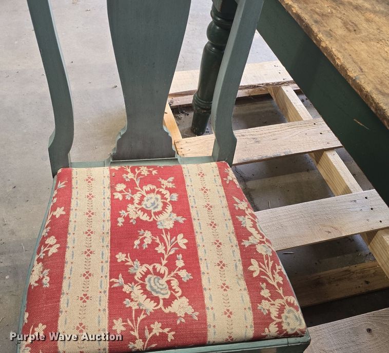 image for item EK6375 Furniture