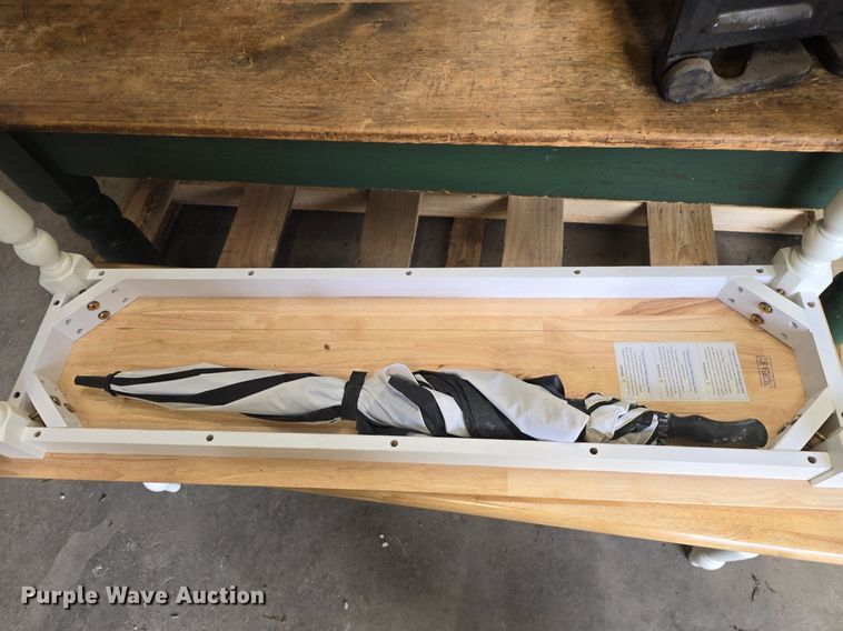 image for item EK6375 Furniture