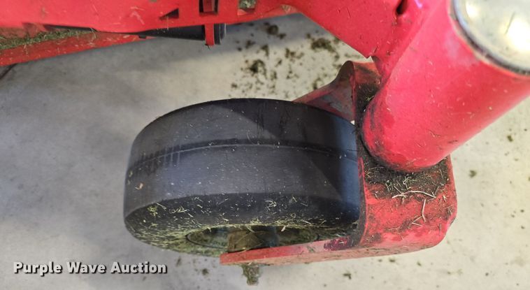 image for item EK6381 Gravely Pro Stance 994131 ZTR lawn mower