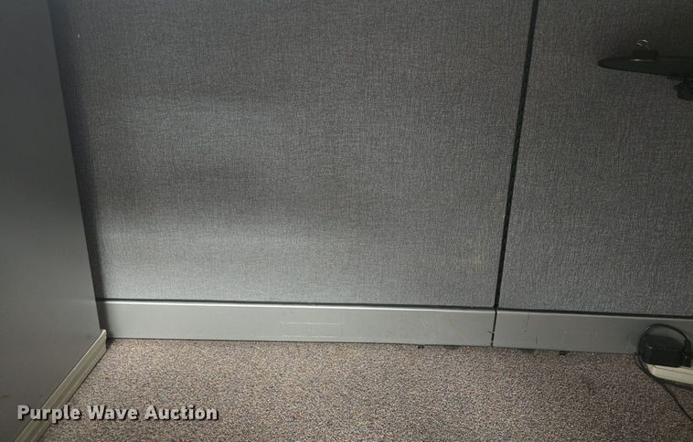 image for item EK6397 L-shaped desk