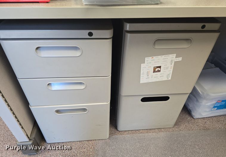 image for item EK6399 L-shaped desk