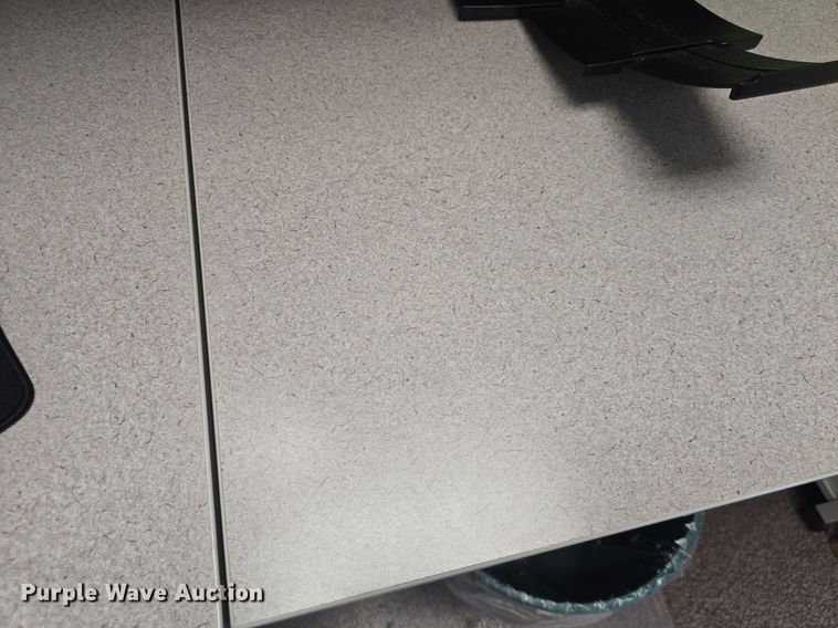 image for item EK6399 L-shaped desk