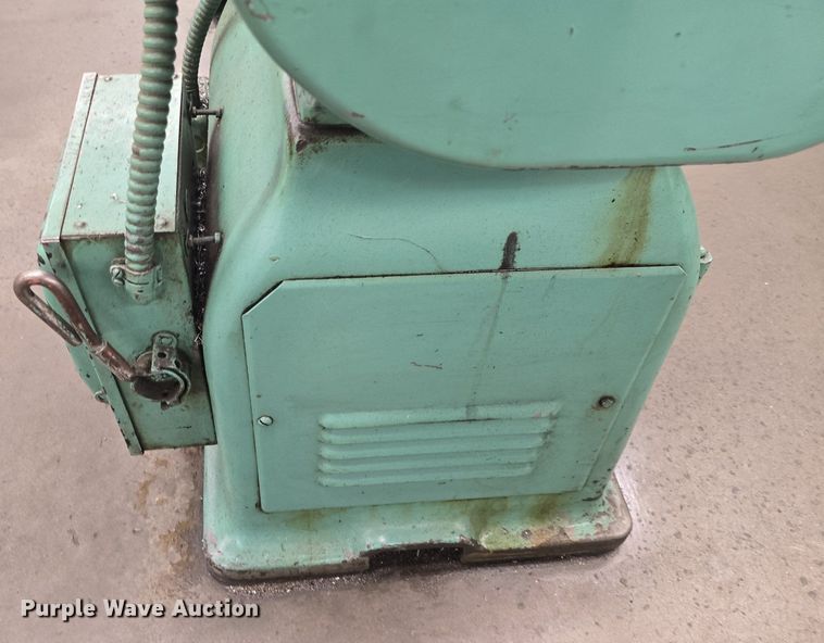 image for item EK6411 South Bend lathe