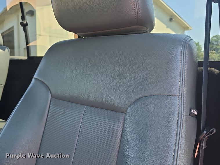 image for item EK6419 2015 Ford F250 Super Duty pickup truck