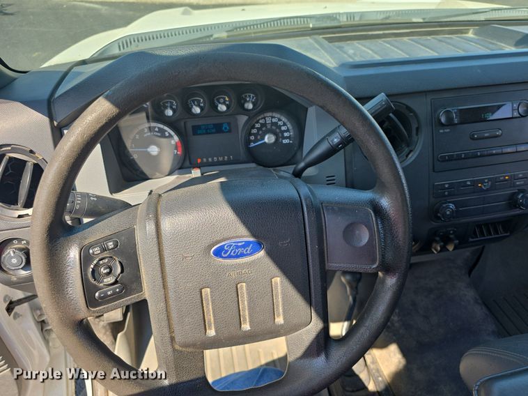 image for item EK6419 2015 Ford F250 Super Duty pickup truck