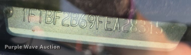 image for item EK6419 2015 Ford F250 Super Duty pickup truck