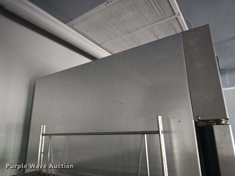 image for item EK6427 True T72 refrigerator