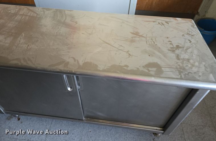 image for item EK6430 (2) stainless steel tables