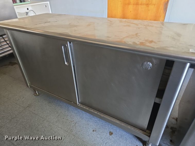 image for item EK6430 (2) stainless steel tables