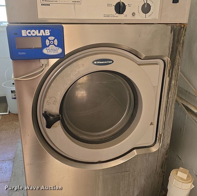 image for item EK6433 2001 Wascomat W640 washing machine