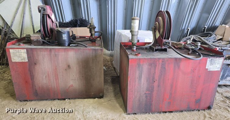 image for item EK6442 (2) We-Mac Manufacturing Co. oil tanks