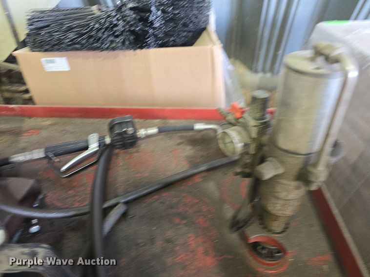 image for item EK6442 (2) We-Mac Manufacturing Co. oil tanks