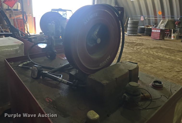 image for item EK6442 (2) We-Mac Manufacturing Co. oil tanks