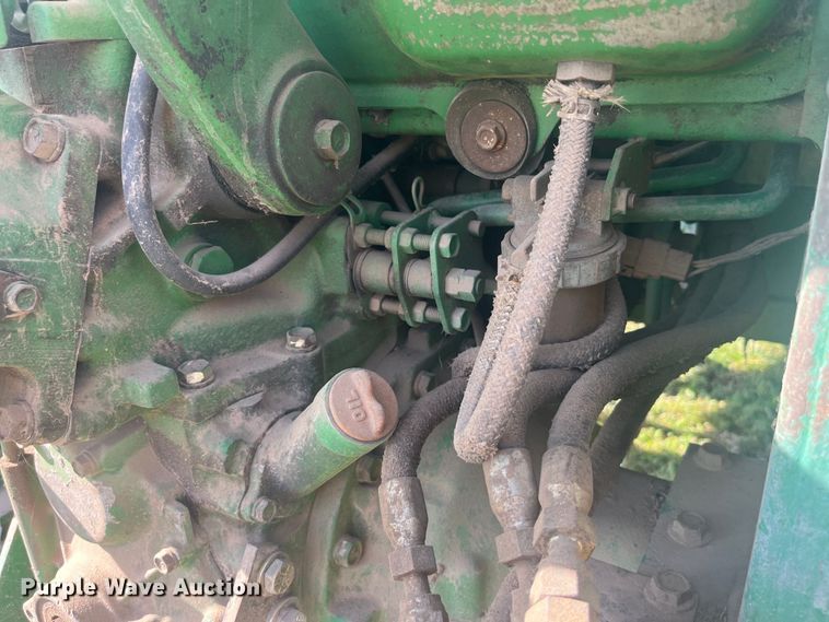 image for item EK8960 1994 John Deere 1070 MFWD tractor