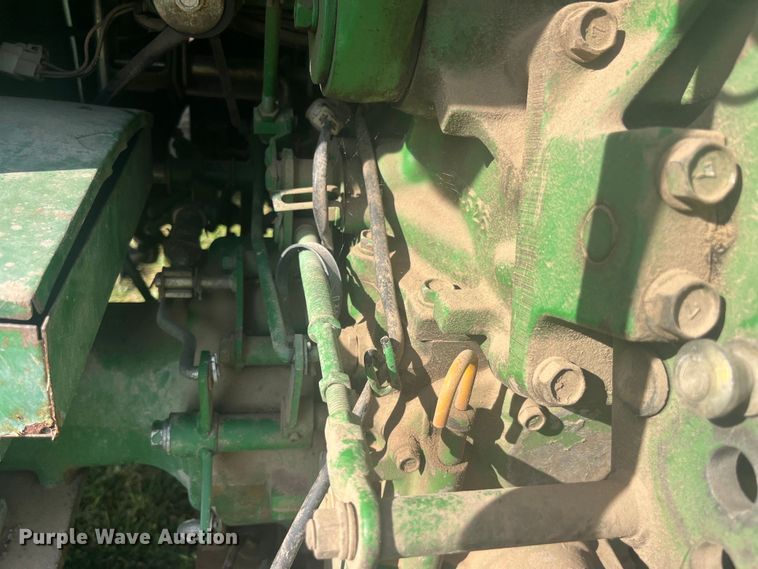 image for item EK8960 1994 John Deere 1070 MFWD tractor