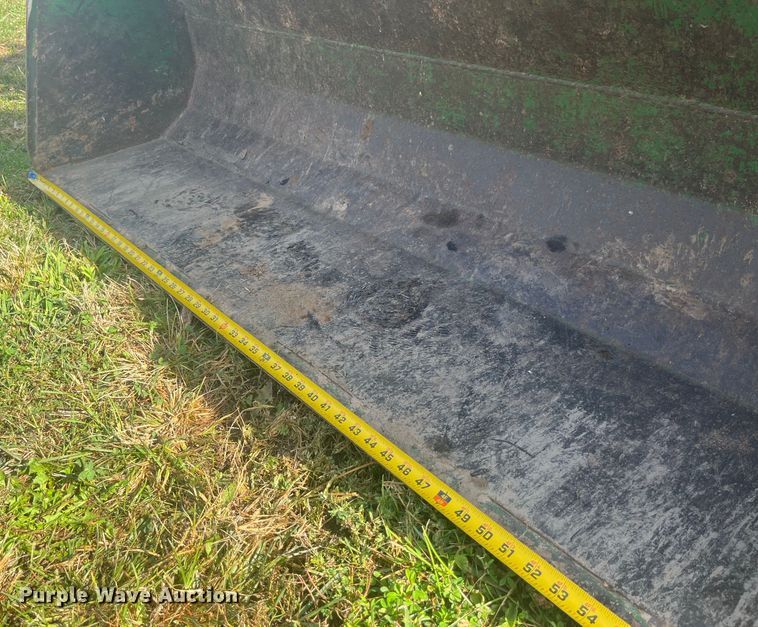 image for item EK8960 1994 John Deere 1070 MFWD tractor