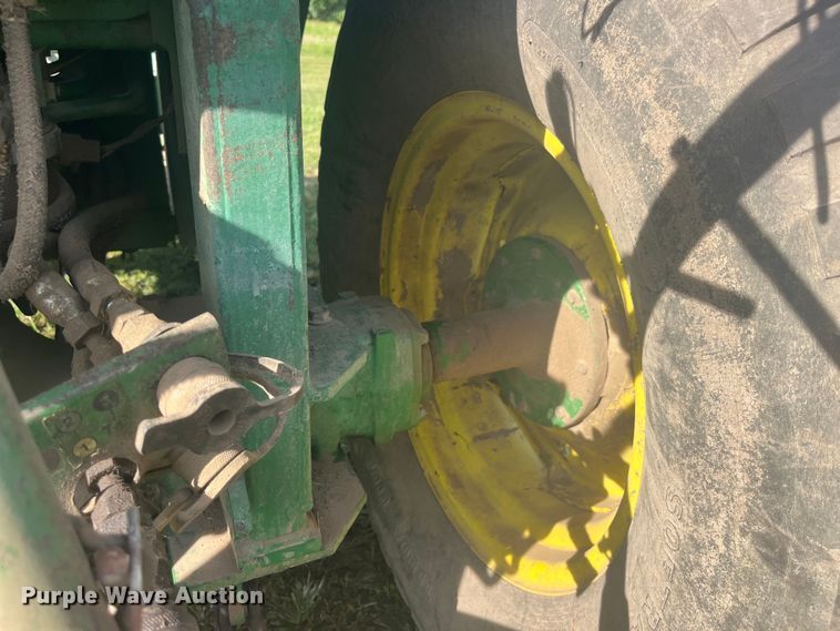 image for item EK8960 1994 John Deere 1070 MFWD tractor