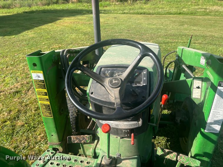 image for item EK8960 1994 John Deere 1070 MFWD tractor