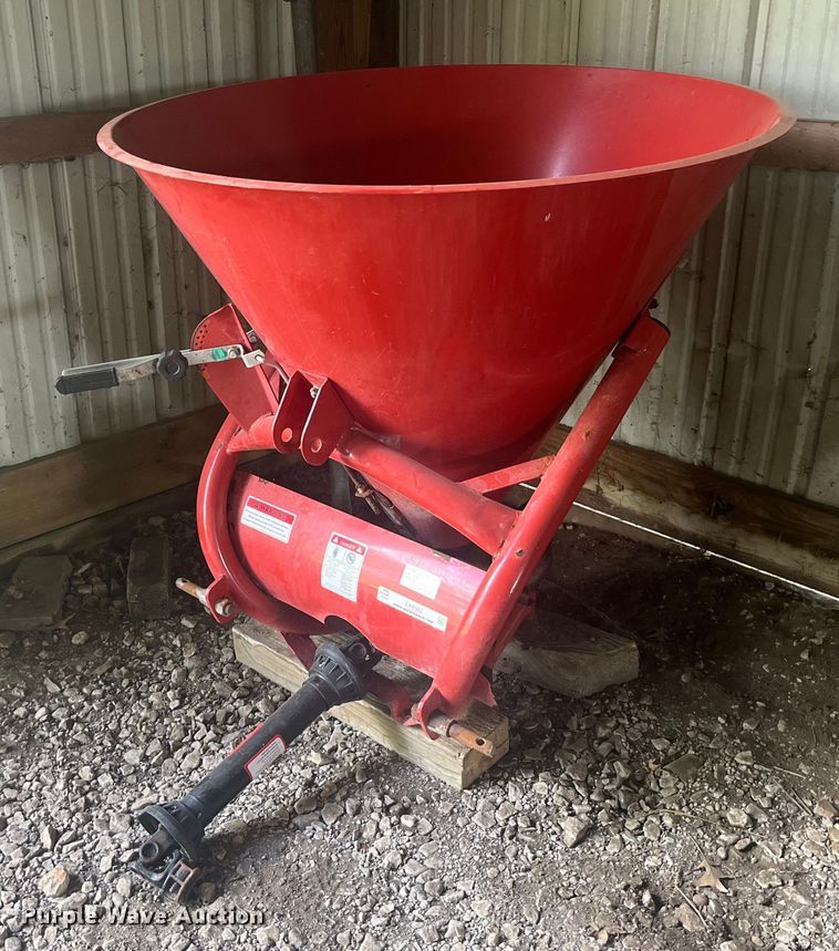 image for item EK8962 Behlen Country spreader