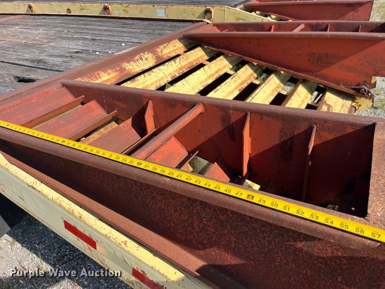 image for item EK8963 1997 Towmaster 0C-20 equipment trailer