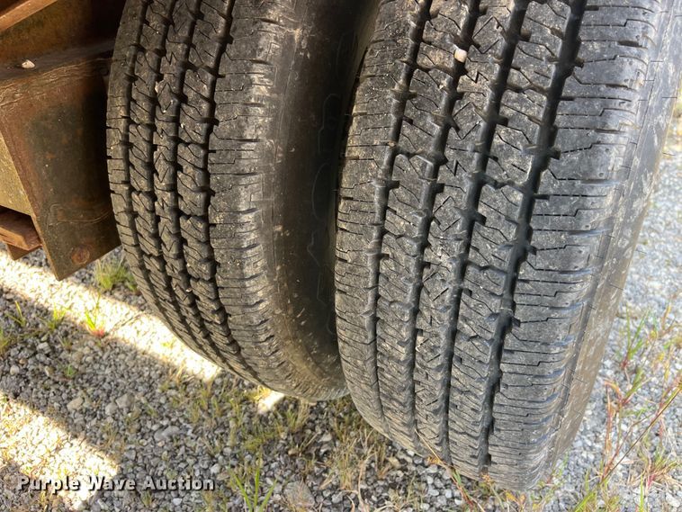 image for item EK8963 1997 Towmaster 0C-20 equipment trailer