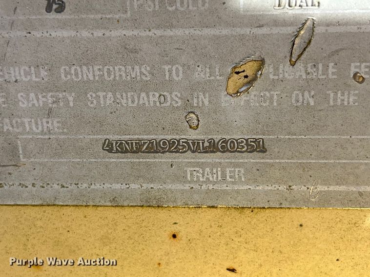 image for item EK8963 1997 Towmaster 0C-20 equipment trailer