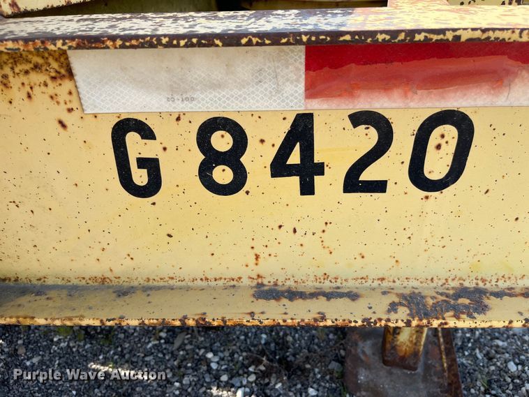 image for item EK8964 1997 Towmaster 0C-20 equipment trailer