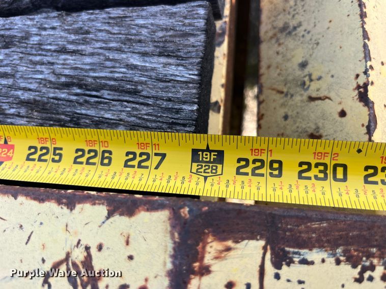 image for item EK8964 1997 Towmaster 0C-20 equipment trailer