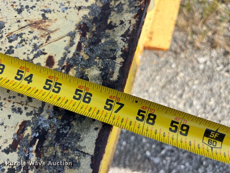 image for item EK8964 1997 Towmaster 0C-20 equipment trailer