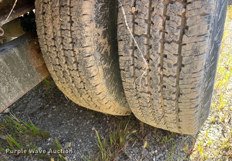 image for item EK8964 1997 Towmaster 0C-20 equipment trailer