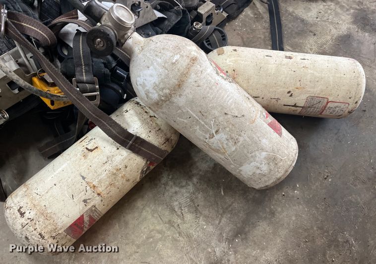 image for item EK8974 Fire fighting equipment 