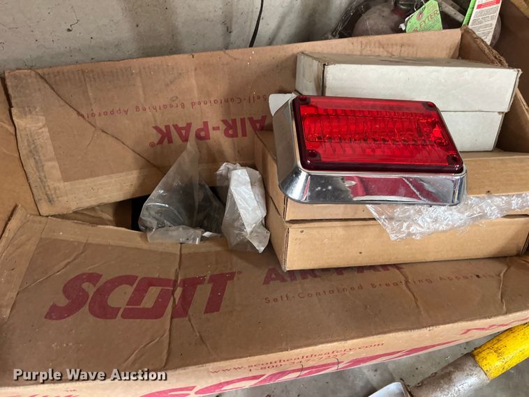 image for item EK8974 Fire fighting equipment 