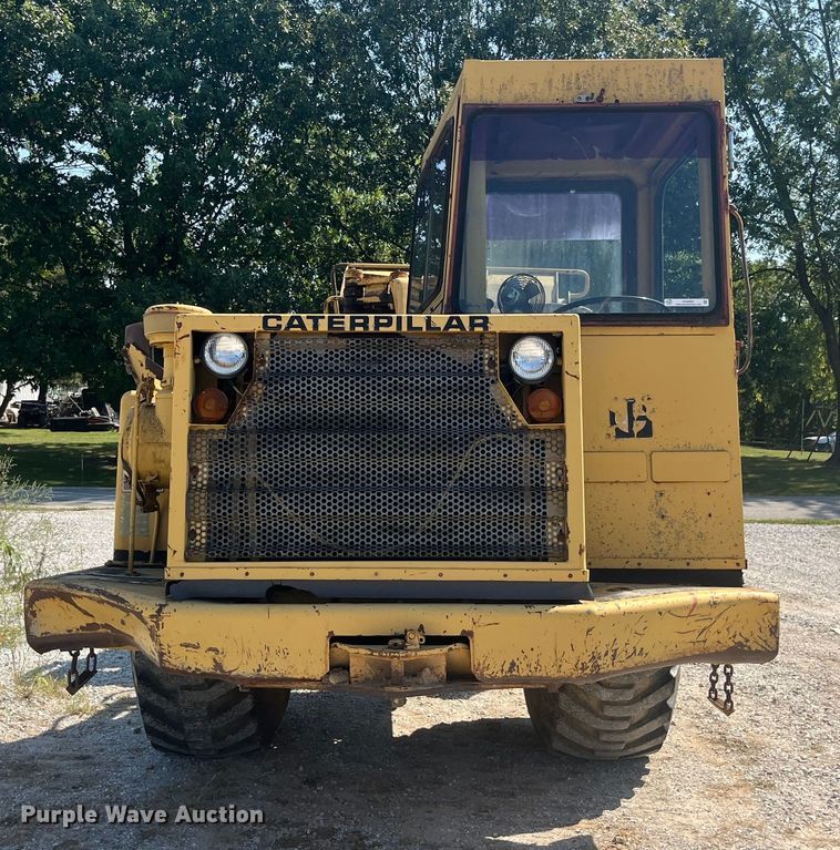 image for item EK8982 1982 Caterpillar  613B scraper